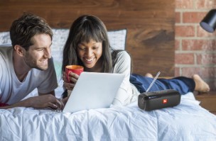 Draagbare wekkerradio accu